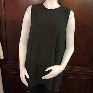 🆕 Ultra Teeze Green Sleevesless Top-2X